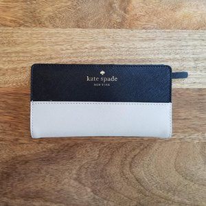 Kate Spade New York leather bifold wallet